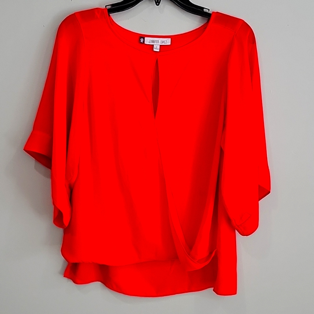 Jennifer Lopez blouse